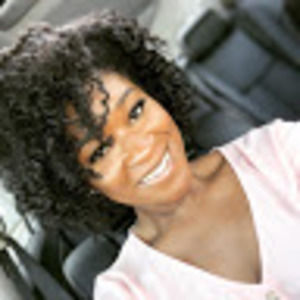 Meet your Posher, Brittney